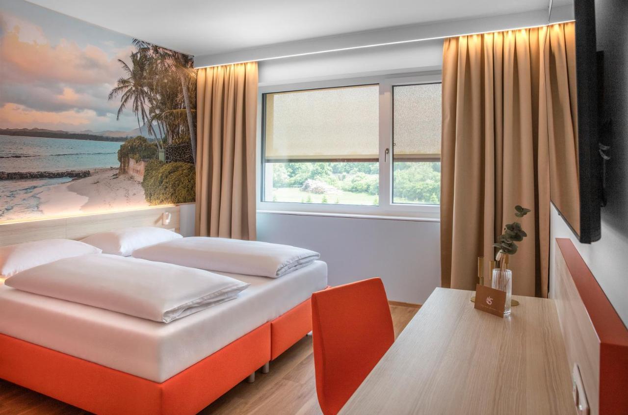 Hi5-Hotel Seiersberg Windorf Exteriör bild